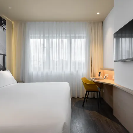 Hotel Ikonik
